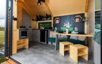 Glamping u Lipna