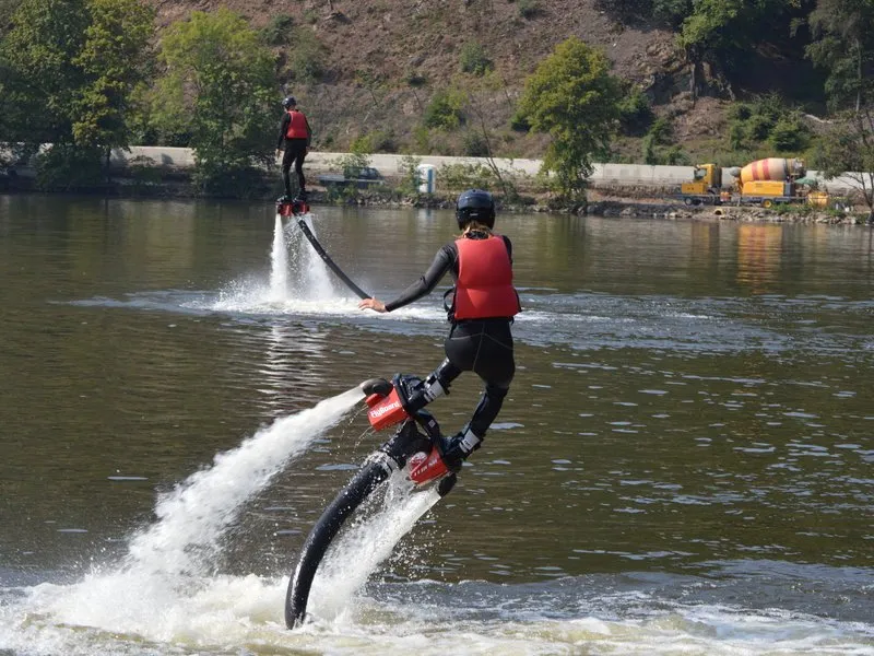 Univerzální poukaz: Flyboard, Hoverboard, nebo Jetpack
