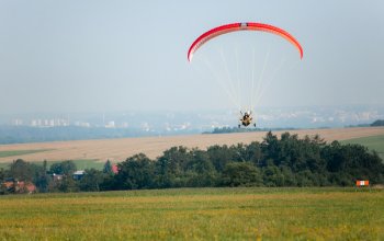 Motorový paragliding