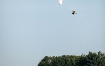 Motorový paragliding