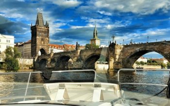 Soukromá plavba luxusní lodí po Vltavě: Praha