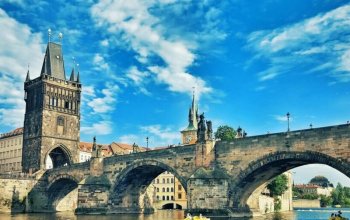 Soukromá plavba luxusní lodí po Vltavě: Praha