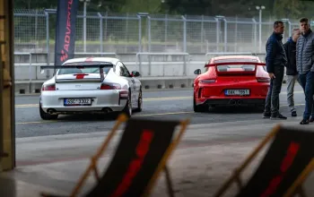 Jízda na okruhu v 6 generacích Porsche 911
