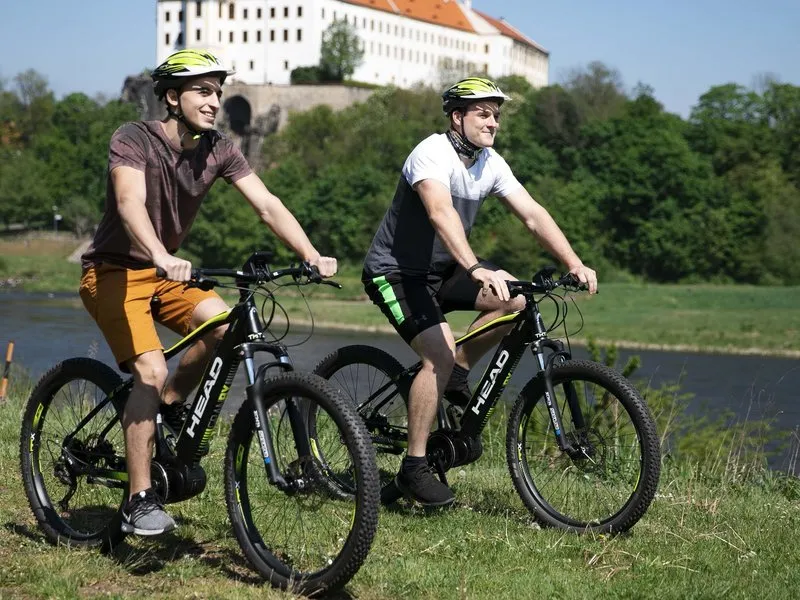 České Švýcarsko na lodi a elektrokole pro dva