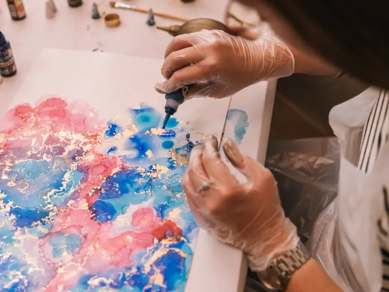 ArtMoment | Kurz abstraktního malování tuší