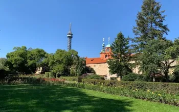 Venkovní úniková hra pro dámy Venkovní úniková hra pro dámy – dárek a zážitek