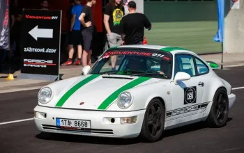 Jízda na okreskách v 6 generacích Porsche 911