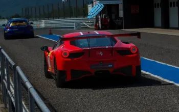 Spolujízda v závodním Ferrari
