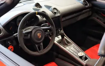Jízda v Porsche na okruhu