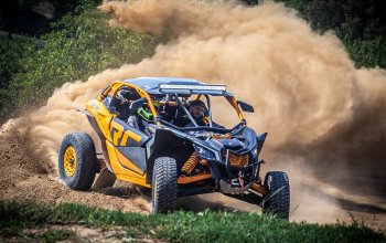 Jízda v buggy CAN-AM Maverick X