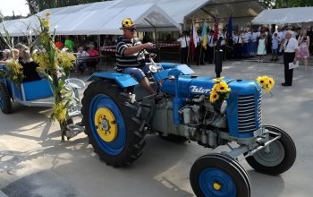 Zážitková jízda traktorem Zetor nejen pro děti