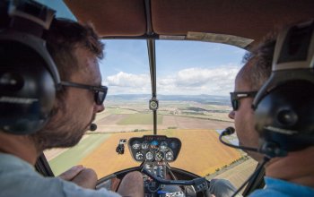 Vyhlídkové lety vrtulníkem