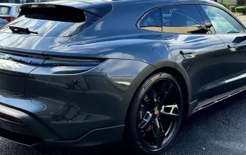 Jízda v elektrickém Porsche Taycan