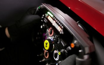 Závodní simulátor Formule 1