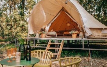 Glamping v Černické oboře