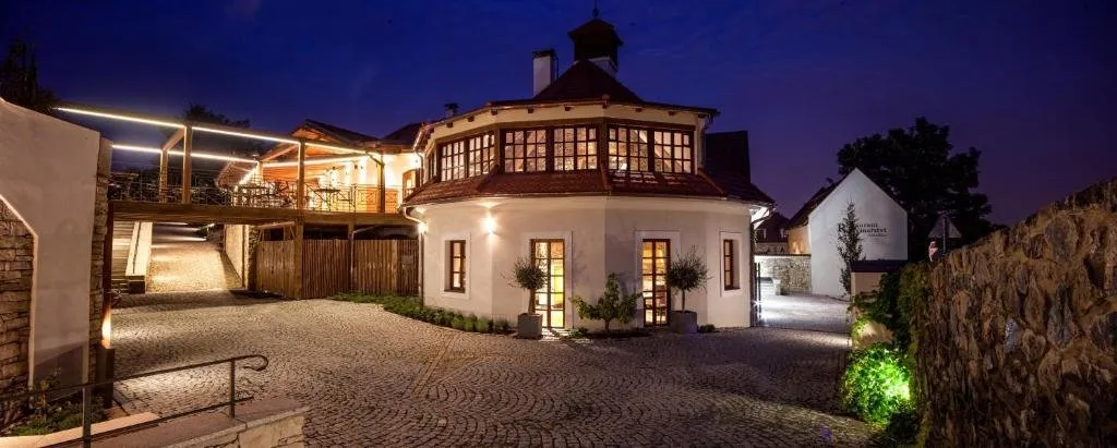 Degustační noc pod hvězdami na pražské Salabce