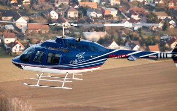 Vyhlídkový let vrtulníkem nad památkami