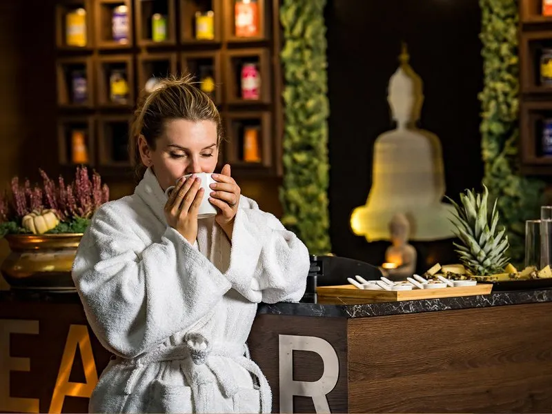 Aroma masáž se vstupem do saunového světa