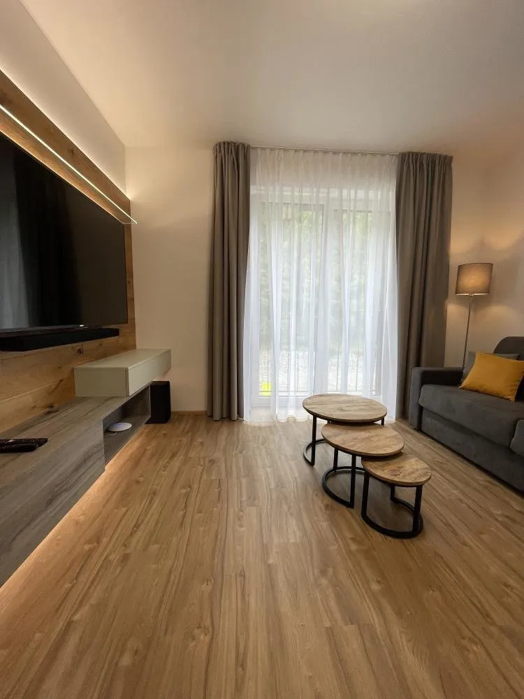 Moderní krkonošské apartmány uprostřed lesů