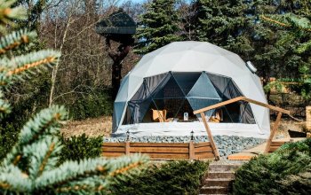 Glamping v kopuli v Beskydech