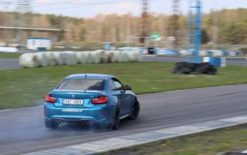 Jízda na okruhu v BMW