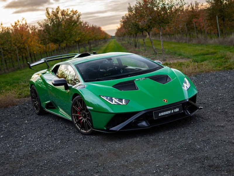 Jízda v Lamborghini Huracán STO na okruhu