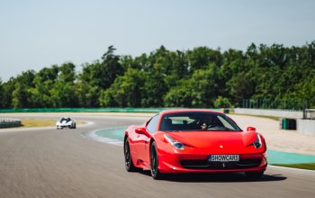 Jízda v supersportu na Masarykově okruhu