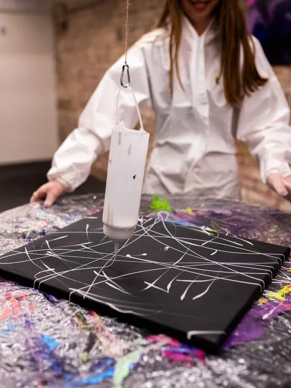 ArtMoment | Kurz experimentální malby