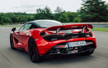 Zážitková jízda ve voze McLaren 675 LT