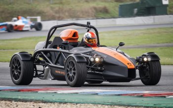 Spolujízda v Ariel Atom 4 na Masarykově okruhu