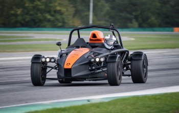 Spolujízda v Ariel Atom 4 na Masarykově okruhu