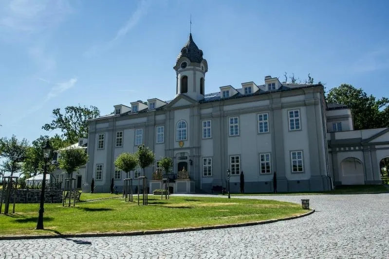 Noc na zámku s wellness a masáží