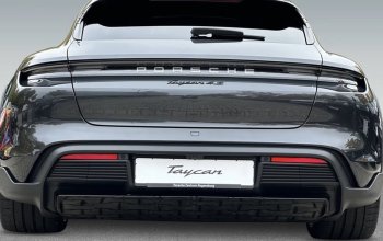 Jízda elektromobilem Porsche Taycan Cross Turismo 4S na polygonu