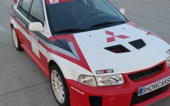 Jízda v Mitsubishi Lancer EVO na polygonu