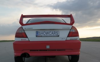Jízda v Mitsubishi Lancer EVO na polygonu