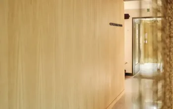 Zeštíhlující masáž se zázvorem a skořicí