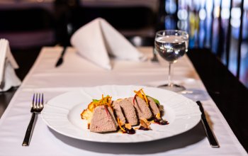3chodové menu + neomezená konzumace nápojů