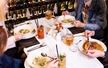 Polední menu v restauraci Talíř