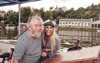 Beerboat: Pivní projížďka šlapadlem na Vltavě