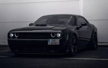 Jízda v Dodge Challenger 2015 Shaker
