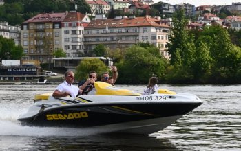 Soukromá jízda na extra rychlém člunu Raptor
