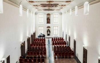 Poselství minoritů: Venkovní úniková hra v Praze