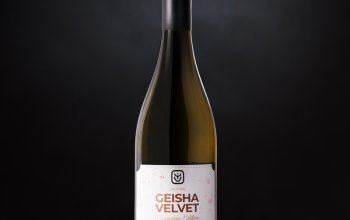 Nealkoholický šumivý nápoj Geisha Velvet