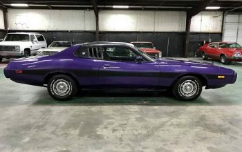 Pronájem supersportu Dodge Charger 1973