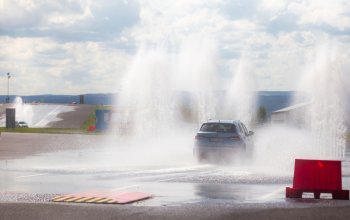 Zábavný kurz bezpečné jízdy