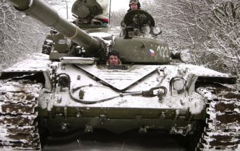 Řízení obrněného bojového tanku T-55 Řízení obrněného bojového tanku T-55