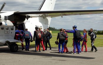 Tandemový seskok padákem