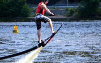 Flyboard, Hoverboard nebo Jetpack: Adrenalinový den na vodě