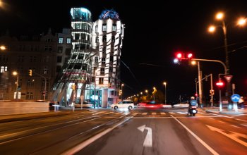 Jízda historickým centrem Prahy v červeném BMW Z4