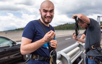 Bungee jumping z nejvyššího mostu ČR